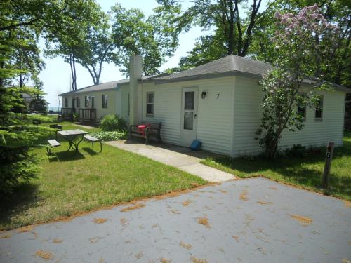Stefan's R&R Resort - image 8