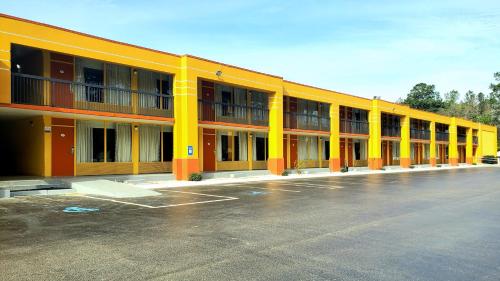 外部景觀, 沃爾特伯勒溫德姆貝蒙特酒店 (Baymont by Wyndham Walterboro) in 瓦爾特柏羅