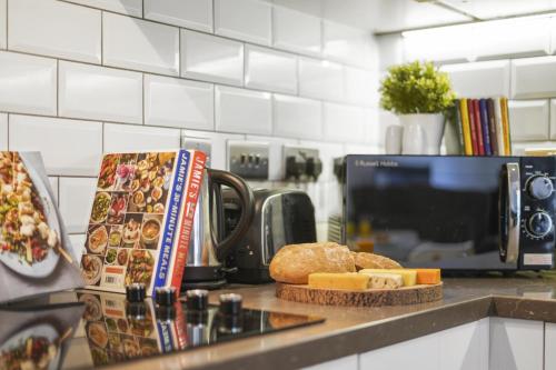 Onyx Serviced Luxury Birmingham City Accommodation - image 5