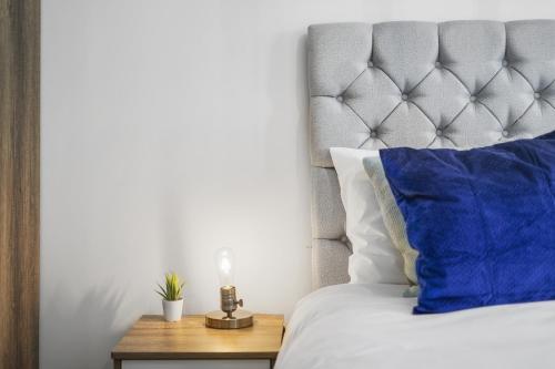 Onyx Serviced Luxury Birmingham City Accommodation - image 12