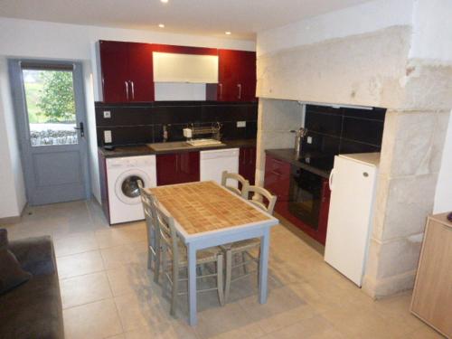 LA BOUTIQUE gîte à louer Le Belcastel