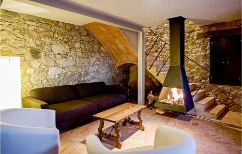 Nice home in Castell-Platja d'Aro w/ Outdoor swimming pool WiFi and Outdoor swimming pool - image 12