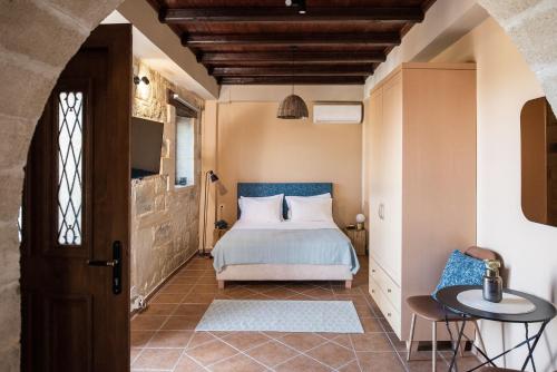Prinus Country Retreat Apokoronas, heated pool, 13km from the sea in Fres