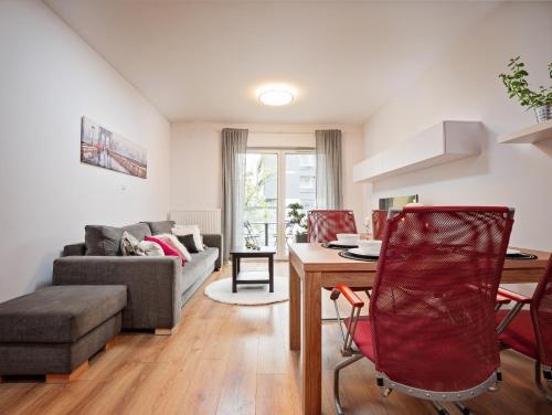Apartamenty Homely Place - Parking - main image