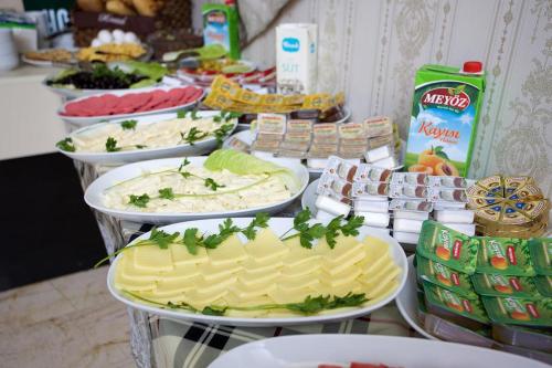 Gh Suites Taxim Hotel - image 3