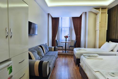 Gh Suites Taxim Hotel - image 6