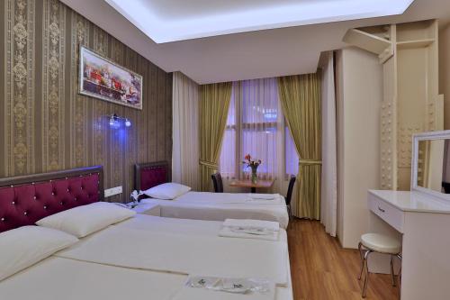 Budget Triple Room image 10