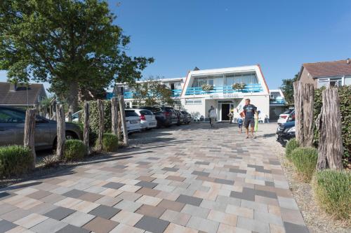 Hotel Kijkduin - image 5