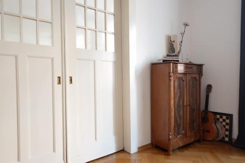 Modern design im klassischem Altbau - image 2