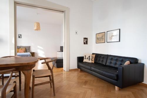 Modern design im klassischem Altbau Modern design im klassischem Altbau