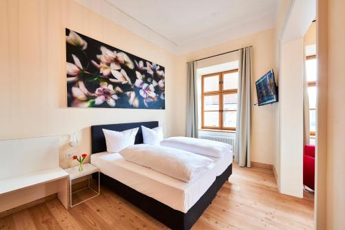 1 queen bed