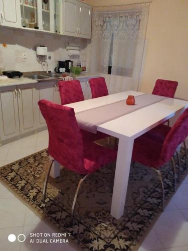 Holiday Home Ružmarin (Holiday Home Ruzmarin) in Čista Velika