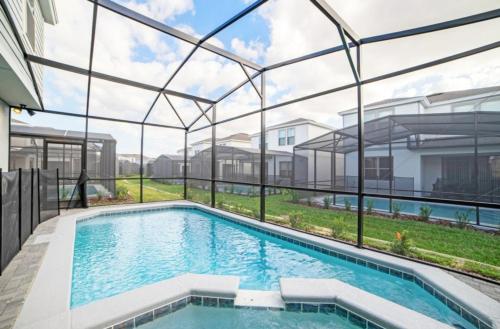 Welcome Orlando Pool Home 16 Sleep in Water Resort - main image