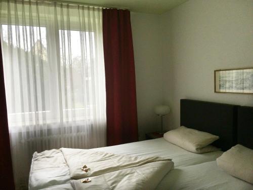 Central Hotel - image 6