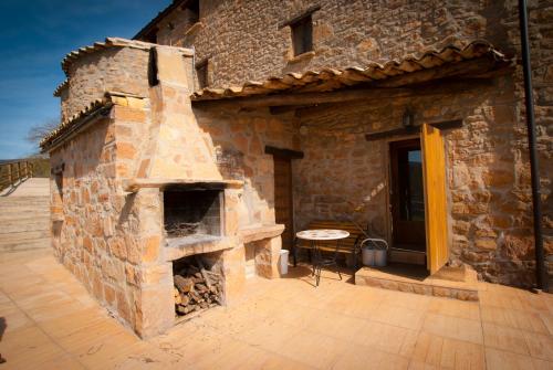 Masia l`Arà (Masia l`Ara) in La Baronia de Rialb