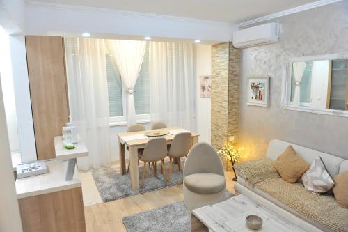 Apartment Lucijano Mostar - image 11