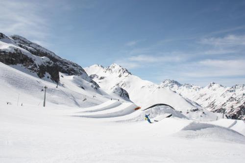 กีฬาและกิจกรรมสันทนาการ, Apart Ebene in เอเบเนอ