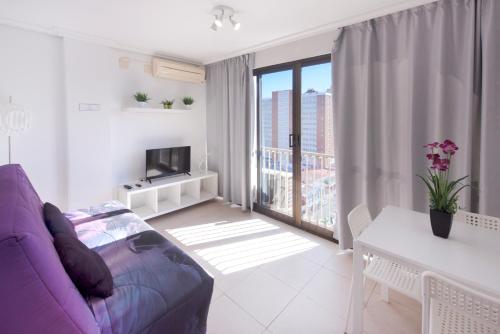 2 twin beds, 1 sofa bed