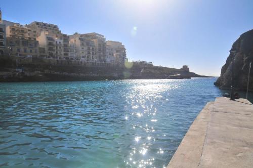 Superior Xlendi Lungomare Apartment