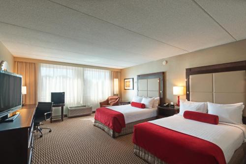 Crowne Plaza Boston - Woburn