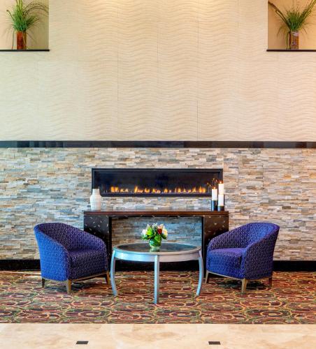 Crowne Plaza Boston - Woburn