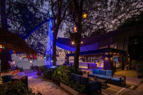 Restaurant, Avatara Resort in Ko Samet