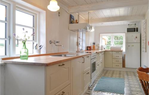 ห้องครัว, Holiday Home Nørre Nebel 21 in นอเร เนเบล