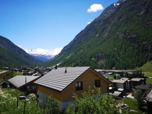 Petit Paradisli in Täsch, Schweiz