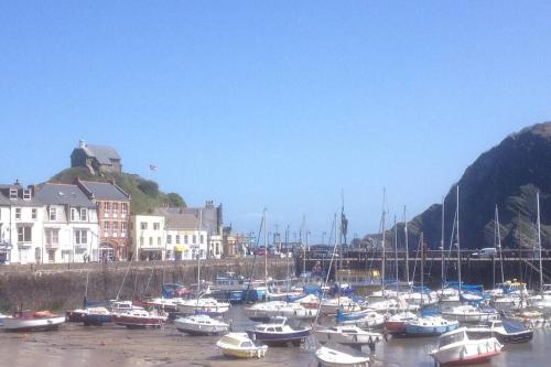 Ilfracombe Harbour Apartment, , Devon