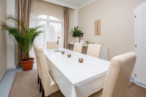 المرافق, Villa Rosa in هاجدوس زوبوزلو