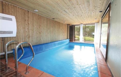 Piscina, Beautiful Apartment In Nrre Nebel With 2 Bedrooms, Wifi And Indoor Swimming Pool in Norre Nebel