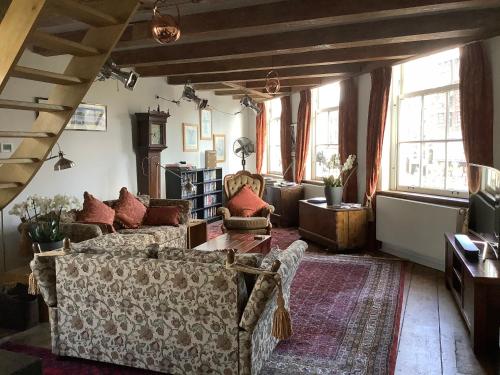 Former Rembrandt workshop two bedroom B&B, Amsterdam