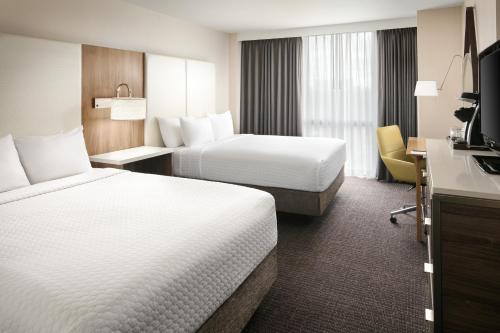 2 Queen Standard Room City View room in Crowne Plaza Dallas Market Ctr - Love Field By IHG