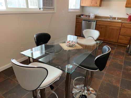 Manchester Manor at Kingston East in 雷克斯堡