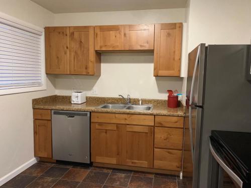 Manchester Manor at Kingston East in 雷克斯堡