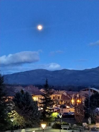 Apartamentos Rascafria Cerquilla in ราสคาเฟรีย