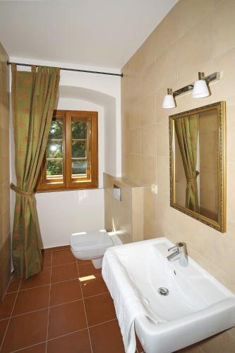 Hotel Kristin Hradek
