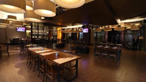 243039899 Crowne Plaza Hefei by IHG