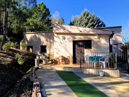  La casita Rubí en ZAFIRO LAGUNAZO Parque Natural del Río Mundo, Pension in Riópar