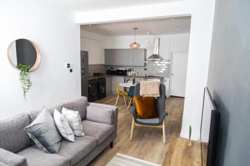 The Kensington House - Contemporary Accommodation In Nottingham