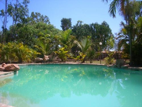 Territory Manor Motel & Caravan Park Mataranka