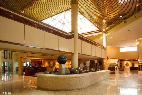 Crowne Plaza Hotel Hickory