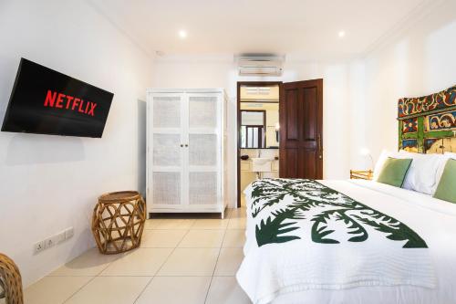 Villa Atma 2BR Fully Equipped Kitchen – Seminyak, CO