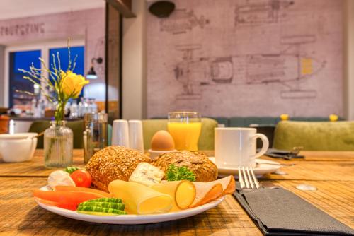 Food and beverages, NYCE Hotel Ingolstadt in Ingolstadt