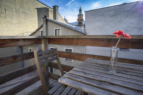  Deluxe City View Mountain Apartment, Pension in Hall in Tirol