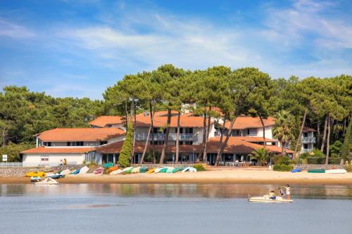 SOWELL RESIDENCES Pignada Plage - image 6