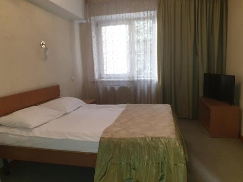 Dacia Hotel - image 10