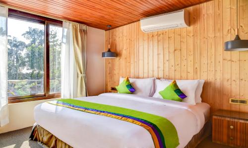 Treebo Premium Blue Mountain Country Club And Resort in Bharat Nagar