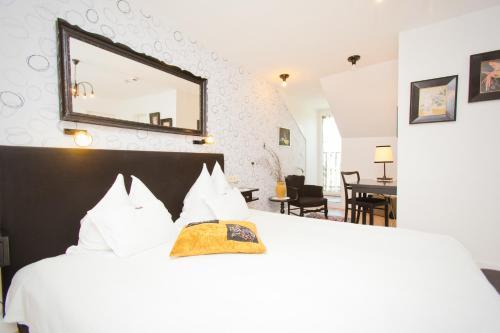 Boutique Hotel Szárcsa - image 11
