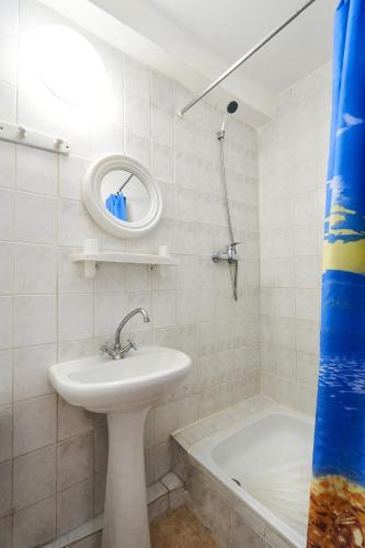 Hotel Druzhba - main image